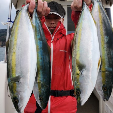 サンマリン 釣果