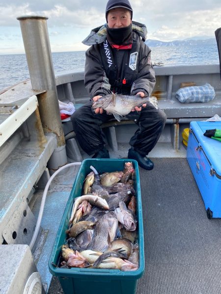 シーランチ 釣果