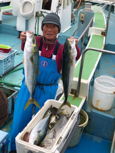 丸万釣船 釣果