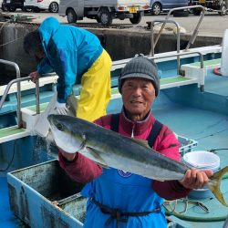 丸万釣船 釣果