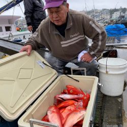 晃山丸 釣果