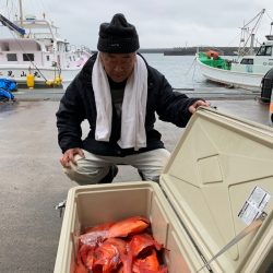 晃山丸 釣果
