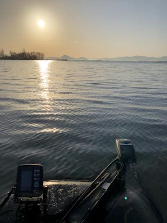 エレキボートで