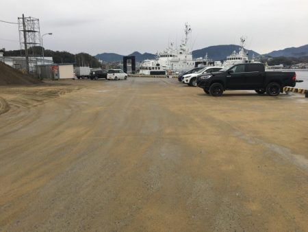 アジ16匹、尺アジ1匹