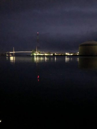 早朝から人だらけ