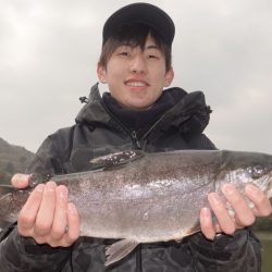 フィッシングレイクたかみや 釣果