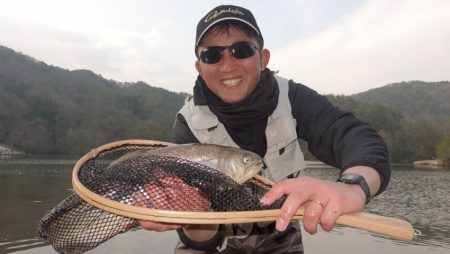 フィッシングレイクたかみや 釣果