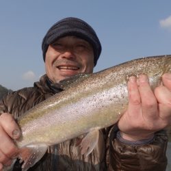 フィッシングレイクたかみや 釣果