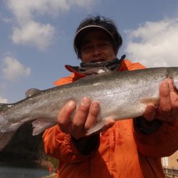フィッシングレイクたかみや 釣果