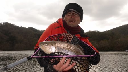 フィッシングレイクたかみや 釣果
