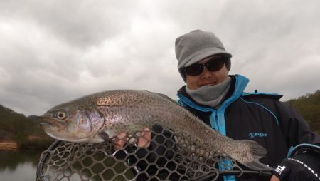 フィッシングレイクたかみや 釣果