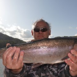 フィッシングレイクたかみや 釣果