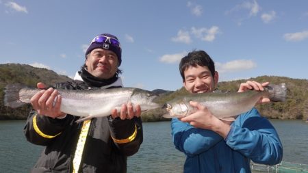 フィッシングレイクたかみや 釣果