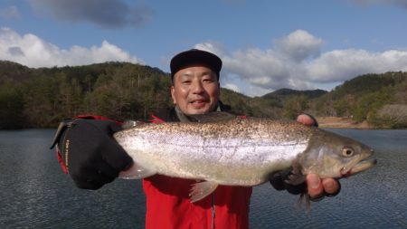 フィッシングレイクたかみや 釣果