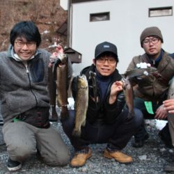 小菅トラウトガーデン 釣果