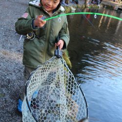 小菅トラウトガーデン 釣果