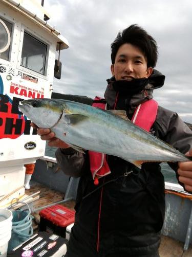 ファイヤードルフィン 釣果