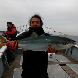 ファイヤードルフィン 釣果