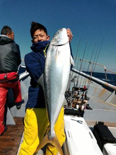 ファイヤードルフィン 釣果