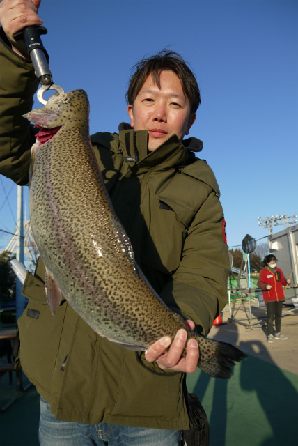 としまえんフィッシングエリア 釣果