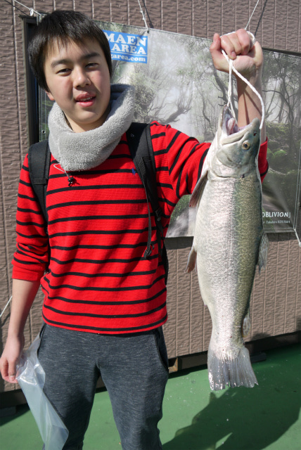 としまえんフィッシングエリア 釣果