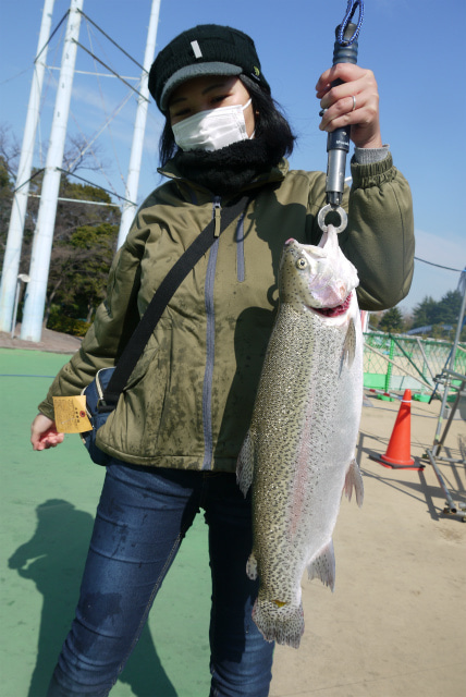 としまえんフィッシングエリア 釣果