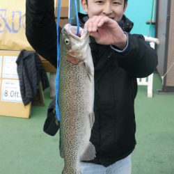 としまえんフィッシングエリア 釣果