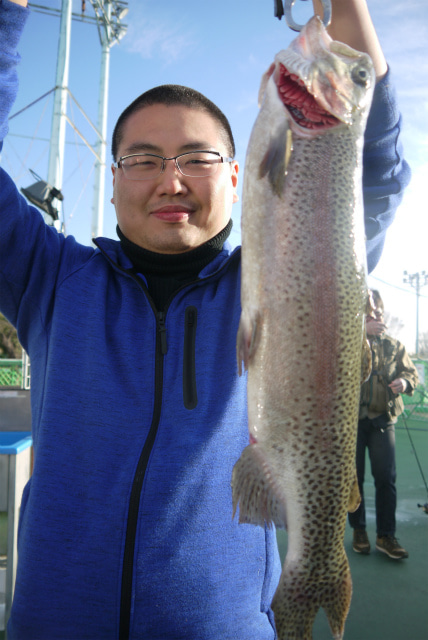 としまえんフィッシングエリア 釣果