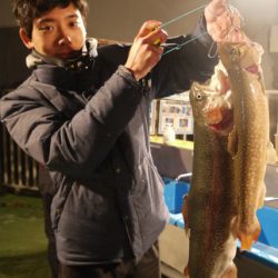 としまえんフィッシングエリア 釣果