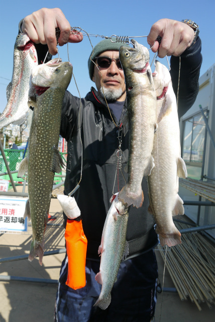 としまえんフィッシングエリア 釣果