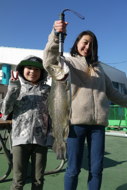 としまえんフィッシングエリア 釣果