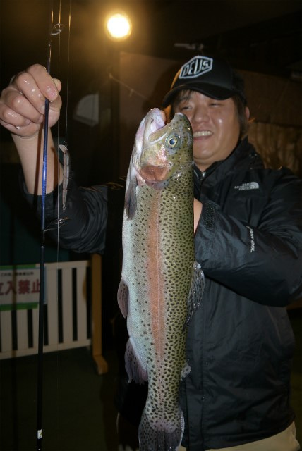 としまえんフィッシングエリア 釣果