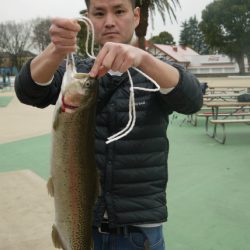 としまえんフィッシングエリア 釣果