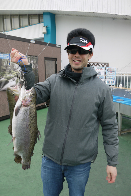 としまえんフィッシングエリア 釣果