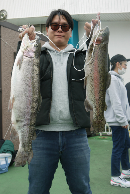 としまえんフィッシングエリア 釣果