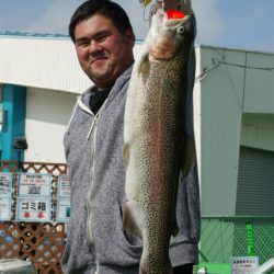 としまえんフィッシングエリア 釣果