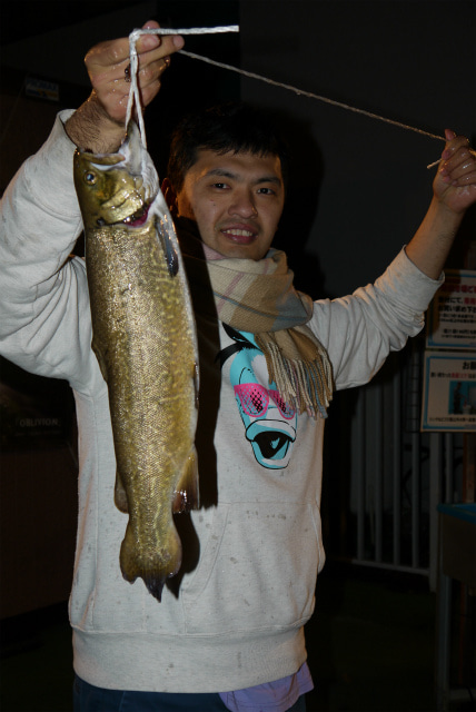 としまえんフィッシングエリア 釣果