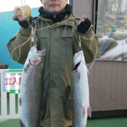 としまえんフィッシングエリア 釣果