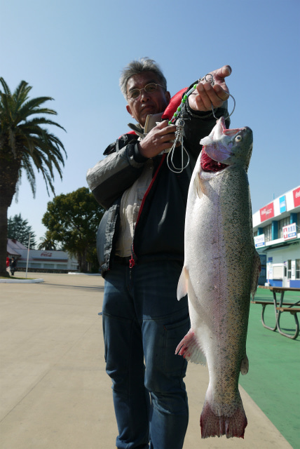 としまえんフィッシングエリア 釣果