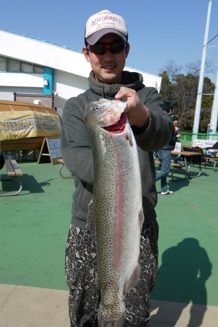 としまえんフィッシングエリア 釣果