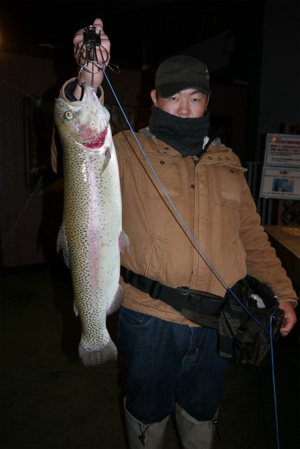 としまえんフィッシングエリア 釣果