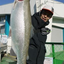 としまえんフィッシングエリア 釣果