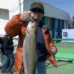 としまえんフィッシングエリア 釣果