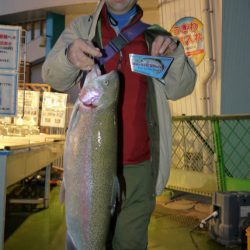 としまえんフィッシングエリア 釣果