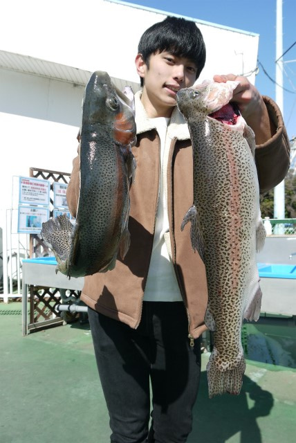 としまえんフィッシングエリア 釣果