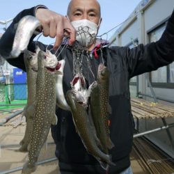 としまえんフィッシングエリア 釣果