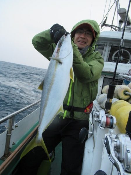 真祐丸 （しんゆうまる） 釣果