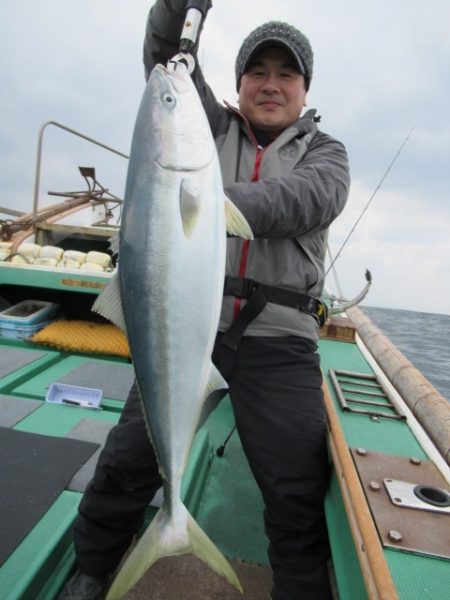 真祐丸 （しんゆうまる） 釣果