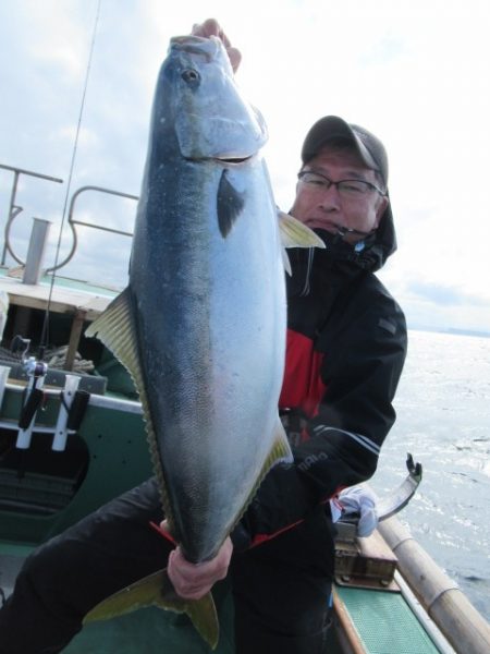 真祐丸 （しんゆうまる） 釣果