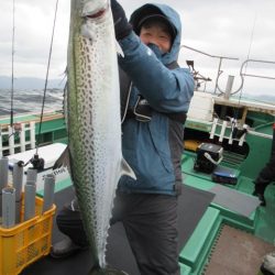 真祐丸 （しんゆうまる） 釣果